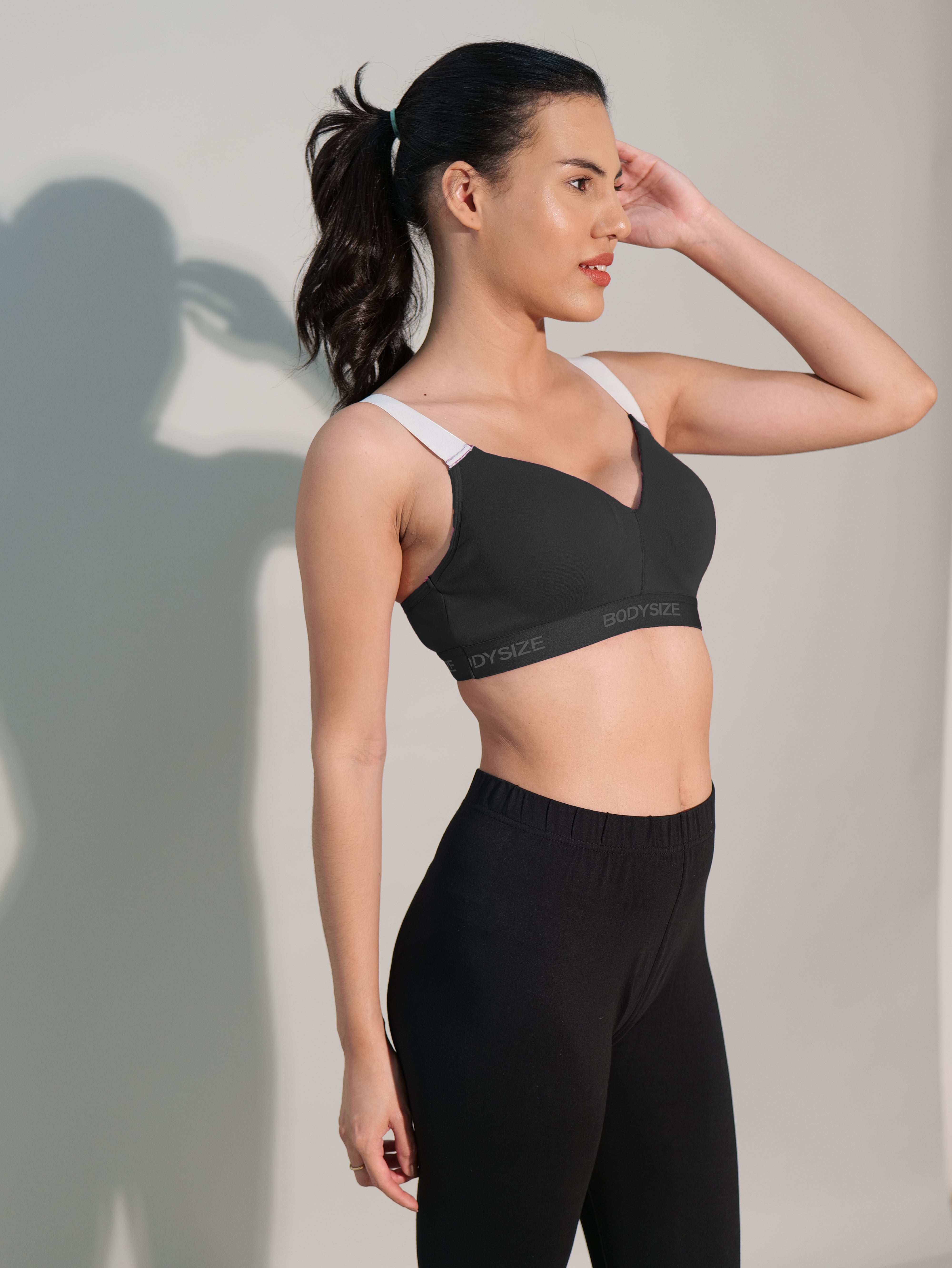 Women Yoga Sports Bras Black Color